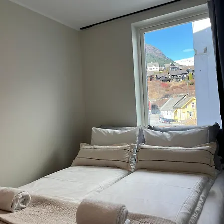 Affordable Luxury - Vibe - Heart Of